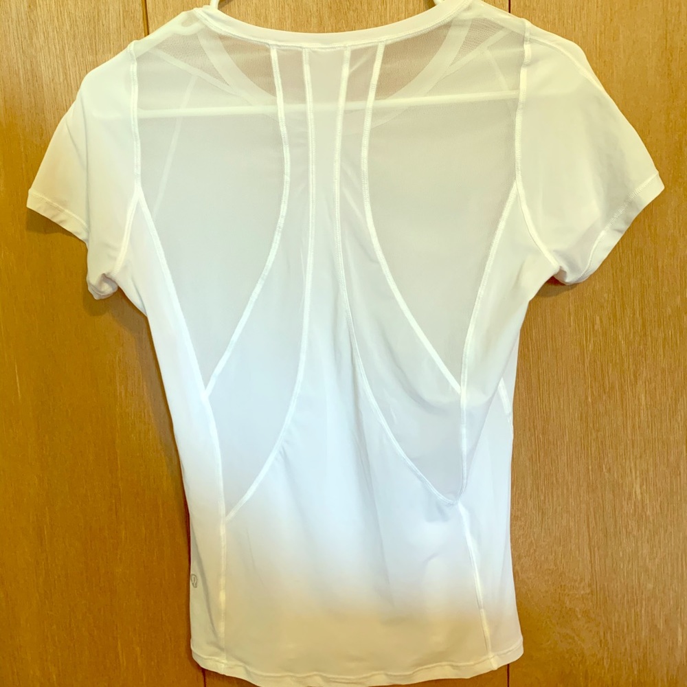 Lululemon Short Sleeve Tee